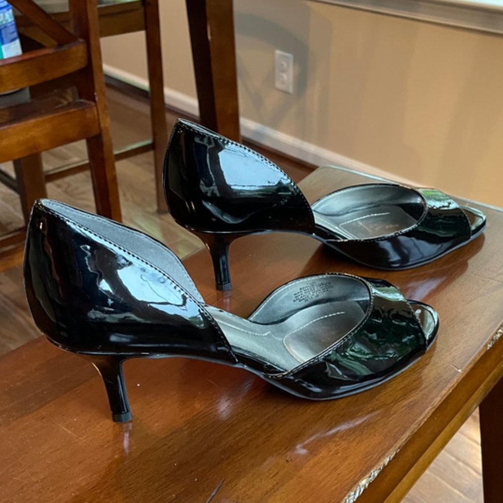 Bandolino black heel pumps, 7.5 M